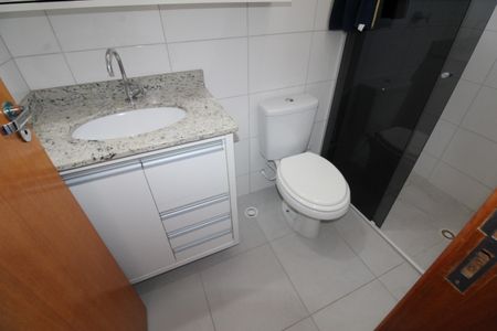Apartamento para alugar com 77m², 2 quartos e 1 vagaBanheiro da Suíte