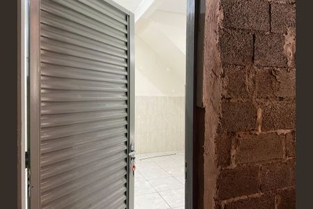 Casa para alugar com 62m², 1 quarto e sem vagaBanheiro