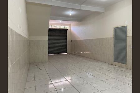 Casa para alugar com 62m², 1 quarto e sem vagaSala - Quarto