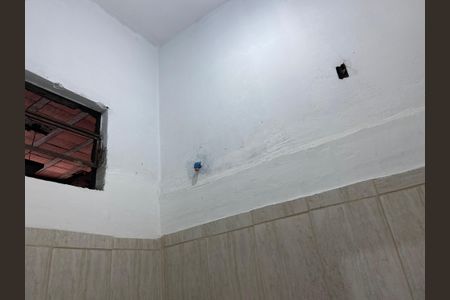 Casa para alugar com 62m², 1 quarto e sem vagaBanheiro