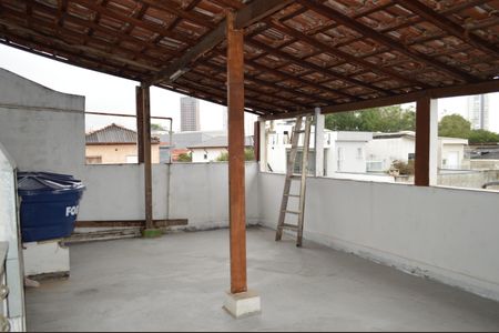 Casa para alugar com 180m², 3 quartos e 2 vagasTerraço