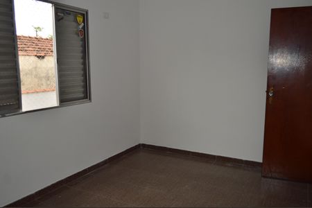 Casa para alugar com 180m², 3 quartos e 2 vagasQuarto 2