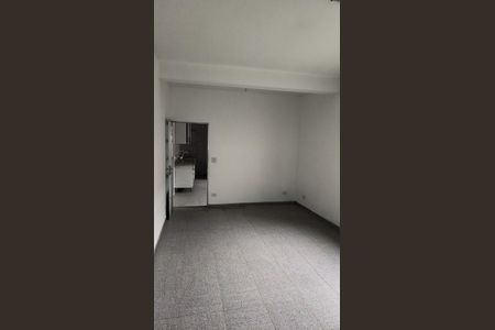 Casa para alugar com 180m², 3 quartos e 2 vagas Casa para alugar com 180m², 3 quartos e 2 vagasQuarto de Serviço