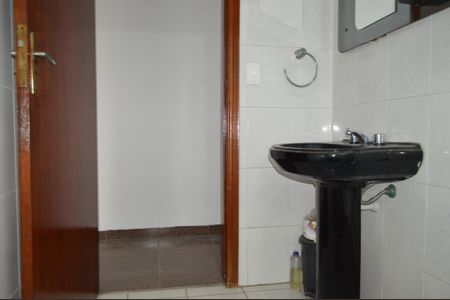 Casa para alugar com 180m², 3 quartos e 2 vagasBanheiro 2