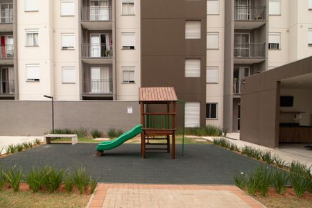 Apartamento para alugar com 44m², 2 quartos e 1 vaga Apartamento para alugar com 44m², 2 quartos e 1 vagaÁrea comum - Playground