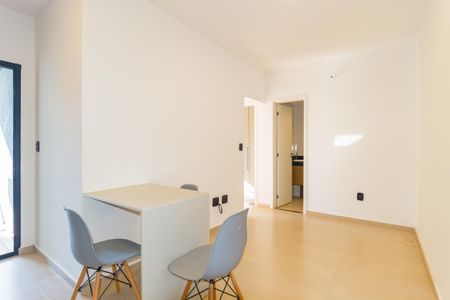 Apartamento à venda com 44m², 2 quartos e 1 vaga Apartamento à venda com 44m², 2 quartos e 1 vagaSala