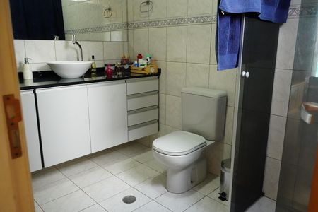 Casa de condomínio à venda com 118m², 3 quartos e 3 vagasBanheiro da Suíte