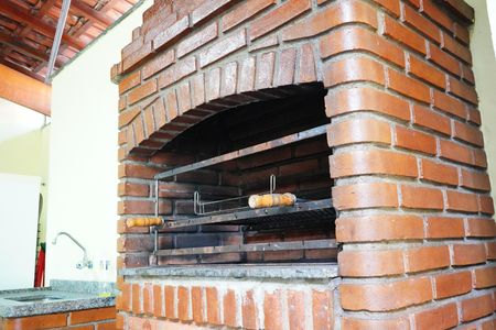 Casa de condomínio à venda com 118m², 3 quartos e 3 vagasÁrea comum - Churrasqueira