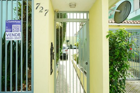 Casa de condomínio à venda com 118m², 3 quartos e 3 vagasplaca