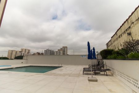 Apartamento à venda com 70m², 3 quartos e 1 vagaÁrea comum - Piscina
