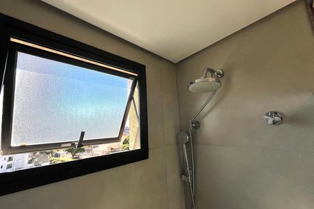 Banheiro social de apartamento para alugar com 3 quartos, 89m² em Vila Guarani (zona Sul), São Paulo