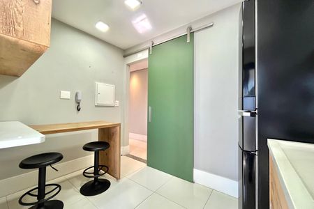 Cozinha de apartamento para alugar com 3 quartos, 89m² em Vila Guarani (zona Sul), São Paulo