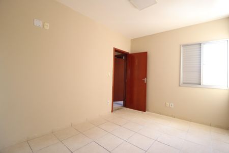 Apartamento para alugar com 110m², 3 quartos e 2 vagasQuarto 2