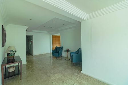 Apartamento para alugar com 136m², 3 quartos e 2 vagas
