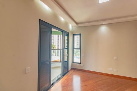 Apartamento para alugar com 136m², 3 quartos e 2 vagas
