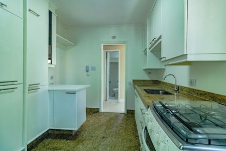 Apartamento para alugar com 136m², 3 quartos e 2 vagas