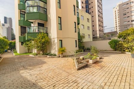 Apartamento para alugar com 136m², 3 quartos e 2 vagas