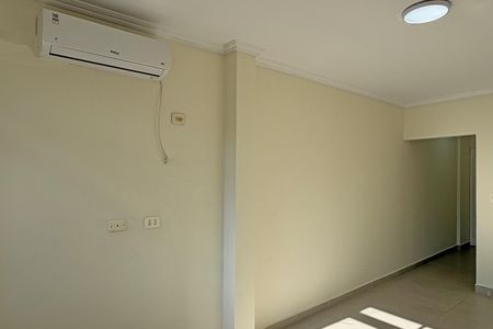 Sala de apartamento para alugar com 1 quarto, 77m² em Gonzaga, Santos