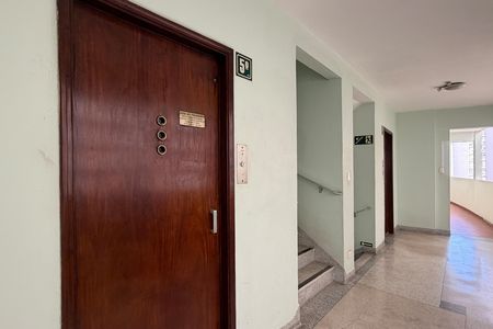 Área comum de apartamento para alugar com 1 quarto, 77m² em Gonzaga, Santos