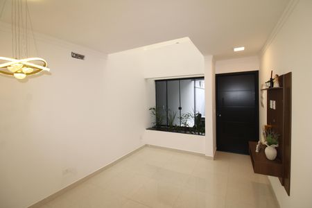 Sala de casa à venda com 3 quartos, 140m² em Vila Isolina Mazzei, São Paulo