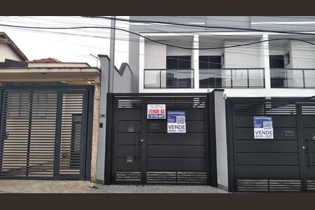 Fachada de casa à venda com 3 quartos, 140m² em Vila Isolina Mazzei, São Paulo