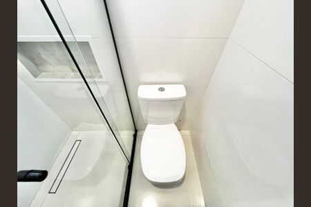 Casa à venda com 140m², 3 quartos e 2 vagasBanheiro da Suíte 2