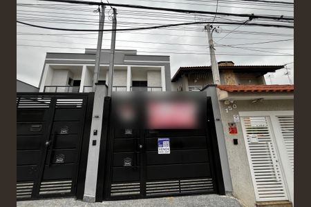Casa à venda com 140m², 3 quartos e 2 vagasFachada