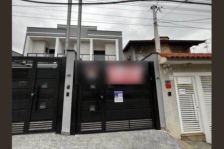Casa à venda com 140m², 3 quartos e 2 vagasFachada