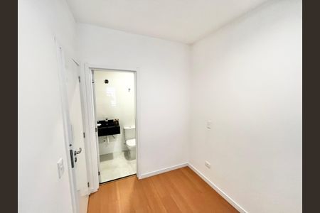 Casa à venda com 140m², 3 quartos e 2 vagasSuíte 1