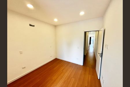 Casa à venda com 140m², 3 quartos e 2 vagasSuíte 3