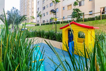 Apartamento à venda com 41m², 2 quartos e sem vaga Apartamento à venda com 41m², 2 quartos e sem vagaÁrea comum - Playground