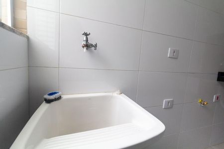 Sala, Cozinha e área de serviço de apartamento para alugar com 1 quarto, 40m² em Vila Sao Geraldo, São Paulo