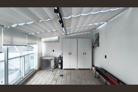 Studio para alugar com 68m², 1 quarto e 1 vaga Studio para alugar com 68m², 1 quarto e 1 vagaVaranda