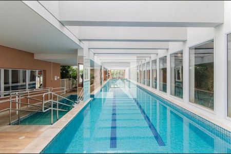 Studio para alugar com 68m², 1 quarto e 1 vaga Studio para alugar com 68m², 1 quarto e 1 vagaÁrea comum - Piscina