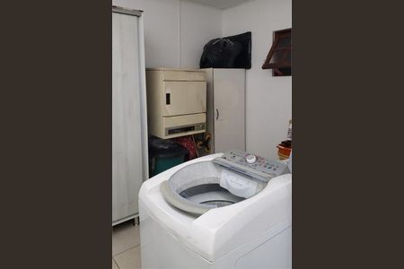 Casa à venda com 115m², 3 quartos e 3 vagas