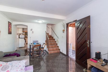 Casa à venda com 125m², 3 quartos e 1 vaga Casa à venda com 125m², 3 quartos e 1 vagaSala