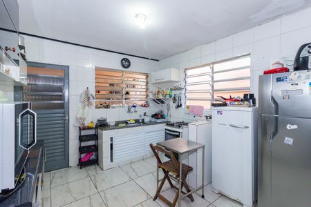 Casa à venda com 125m², 3 quartos e 1 vaga Casa à venda com 125m², 3 quartos e 1 vagaCozinha