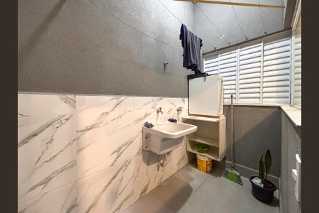 Apartamento para alugar com 60m², 2 quartos e 1 vagaÁrea de Serviço