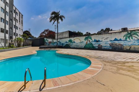 Apartamento à venda com 56m², 2 quartos e 1 vaga Apartamento à venda com 56m², 2 quartos e 1 vagaÁrea comum - Piscina