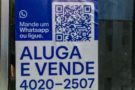 Apartamento à venda com 56m², 2 quartos e 1 vaga Apartamento à venda com 56m², 2 quartos e 1 vagaPlaquinha