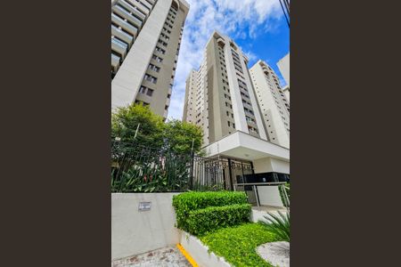 Apartamento para alugar com 95m², 3 quartos e 2 vagasFachada