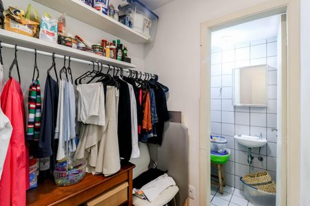Apartamento para alugar com 95m², 3 quartos e 2 vagasQuarto de Serviço