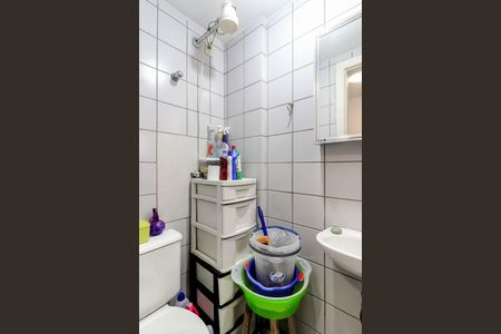 Apartamento para alugar com 95m², 3 quartos e 2 vagasBanheiro de Serviço