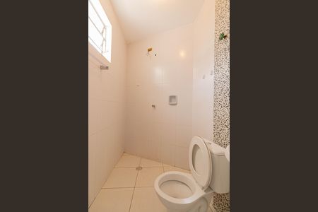 Casa para alugar com 40m², 1 quarto e sem vaga Casa para alugar com 40m², 1 quarto e sem vagaBanheiro