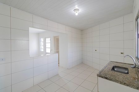 Casa para alugar com 40m², 1 quarto e sem vaga Casa para alugar com 40m², 1 quarto e sem vagaCozinha