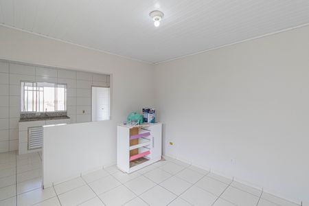 Casa para alugar com 40m², 1 quarto e sem vaga Casa para alugar com 40m², 1 quarto e sem vagaSala