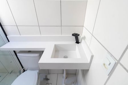 Apartamento para alugar com 46m², 2 quartos e 1 vaga Apartamento para alugar com 46m², 2 quartos e 1 vagaBanheiro