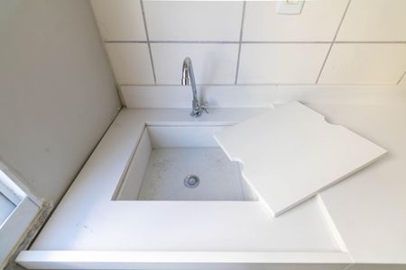Apartamento para alugar com 46m², 2 quartos e 1 vaga Apartamento para alugar com 46m², 2 quartos e 1 vagaCozinha e Área de Serviço