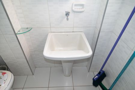 Apartamento para alugar com 30m², 1 quarto e sem vagaBanheiro