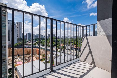 Sala/Cozinha - Varanda de apartamento para alugar com 1 quarto, 27m² em Pinheiros, São Paulo